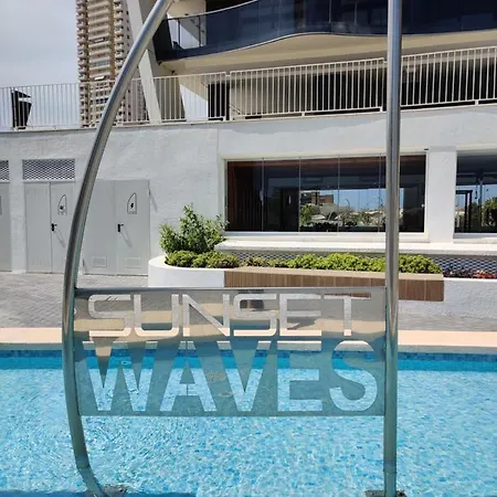 Sunset Waves Golden Apartamento